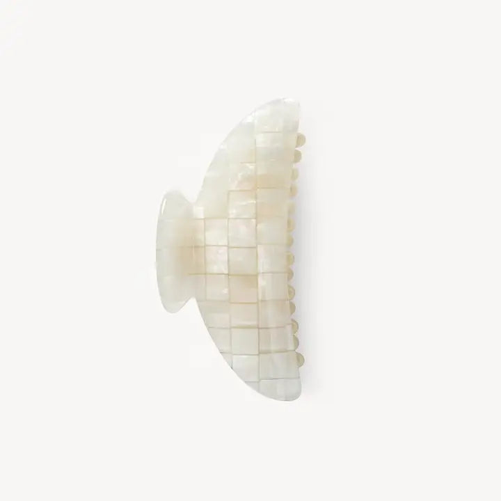 Midi Heirloom Claw in Opalite Shell Checker
