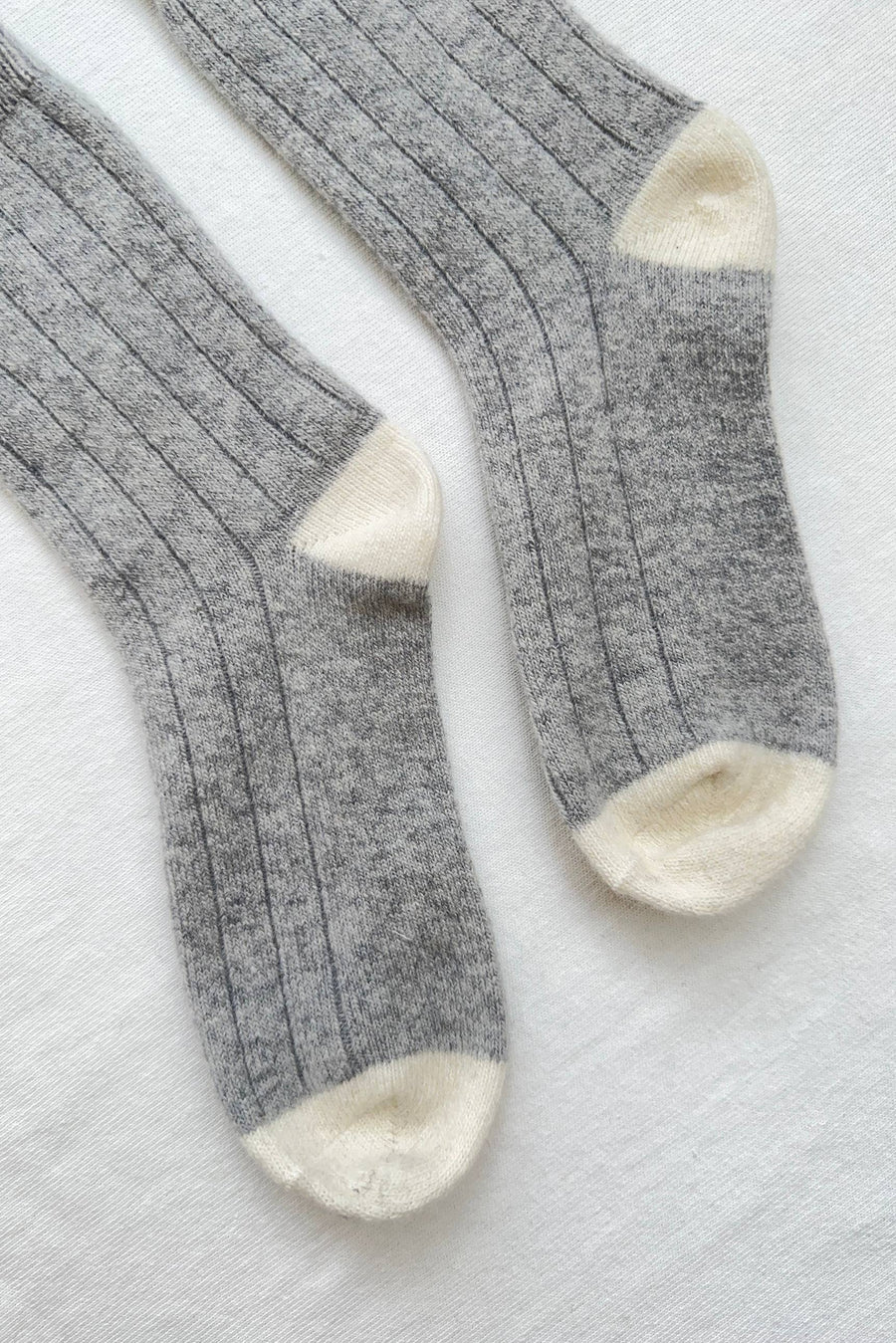 Classic Cashmere Socks: Black