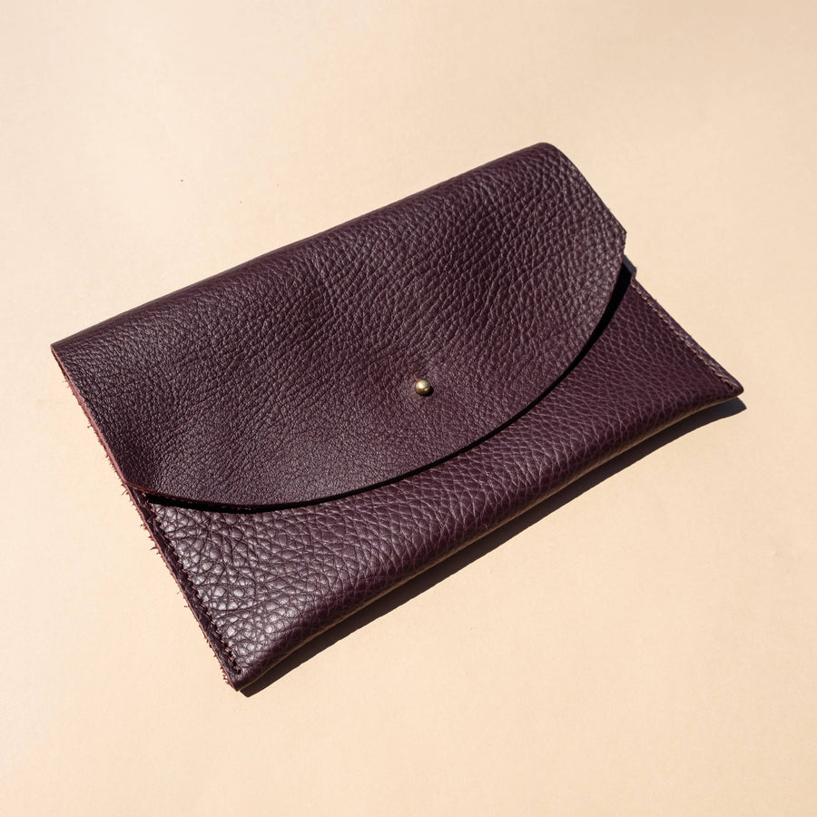 Envelope Pouch - Plum Leather