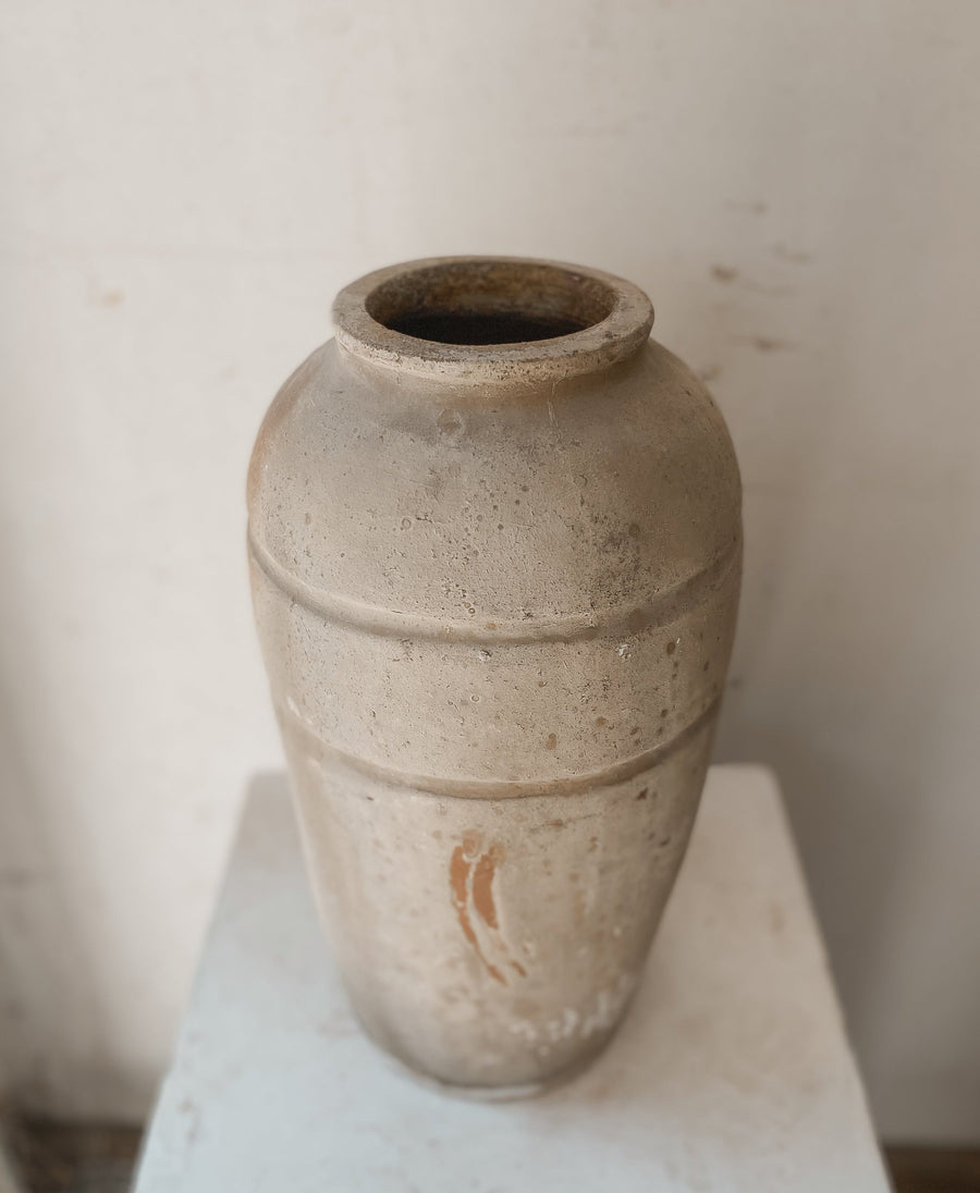 Auva 16" x 8"